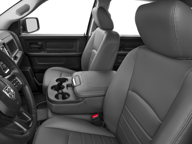 2017 RAM 1500 Express 4x4 Crew Cab 57 Box