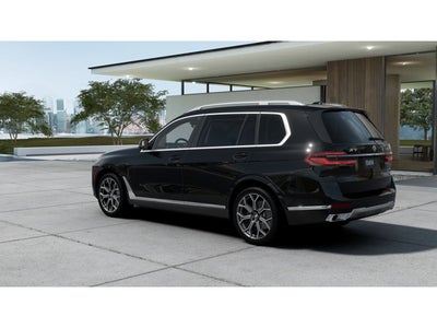 2026 BMW X7 Base