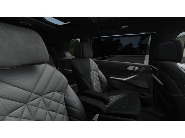 2026 BMW X7 Base