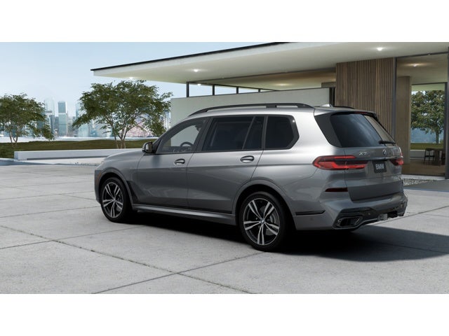 2026 BMW X7 Base