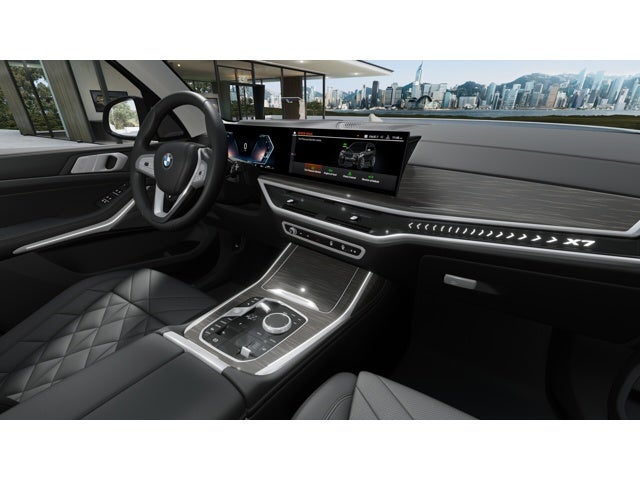 2026 BMW X7 Base