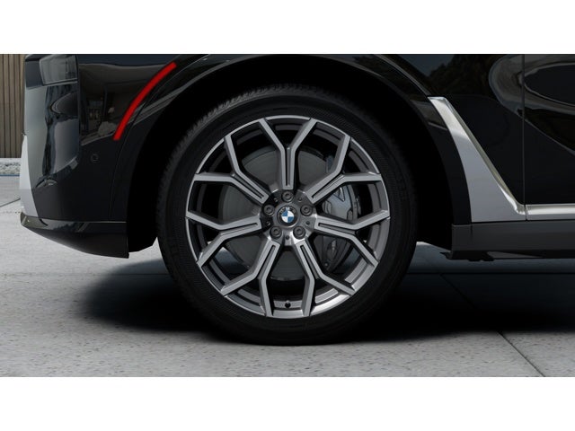 2026 BMW X7 Base
