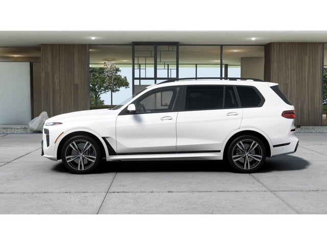 2026 BMW X7 Base
