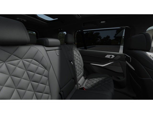 2026 BMW X7 Base
