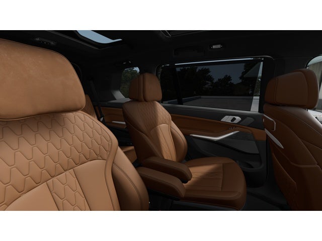 2026 BMW X7 Base