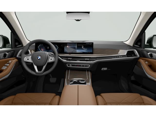 2026 BMW X7 Base