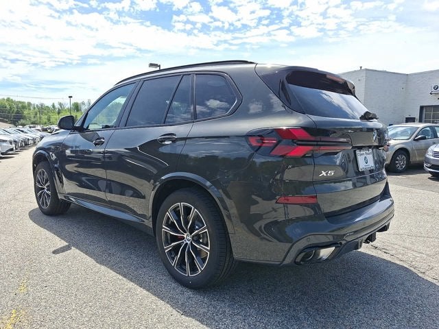 2026 BMW X5 Base