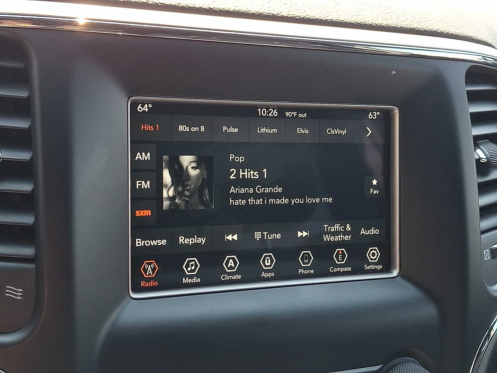 2019 Jeep Grand Cherokee Laredo E - Photo 16