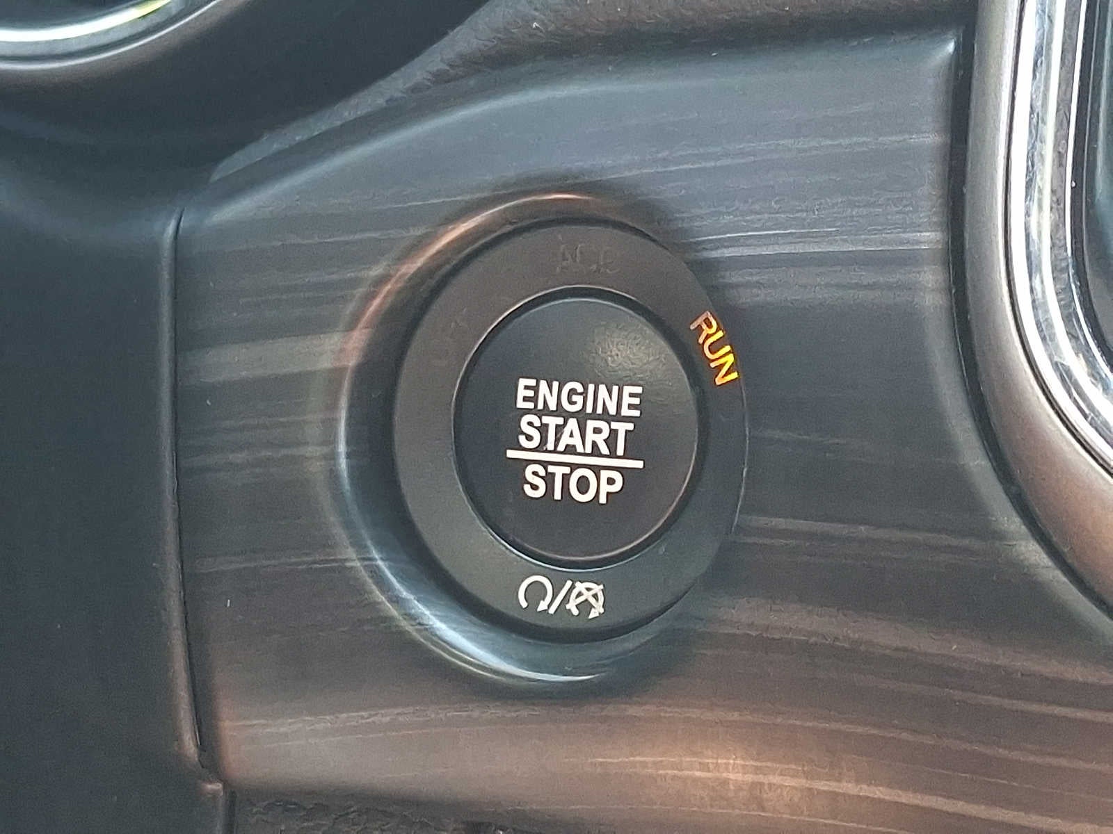 2019 Jeep Grand Cherokee Laredo E - Photo 22