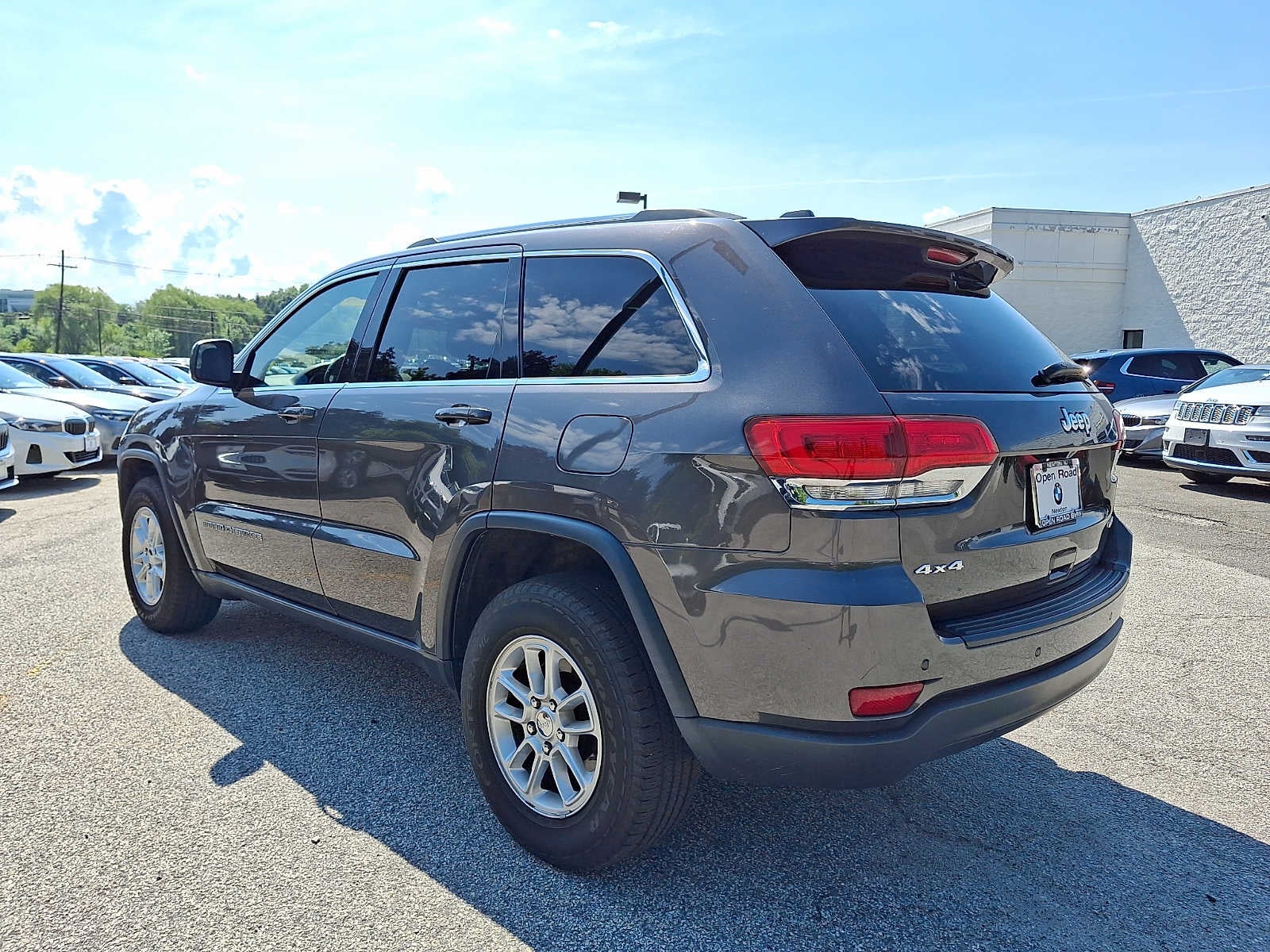 2019 Jeep Grand Cherokee Laredo E - Photo 4