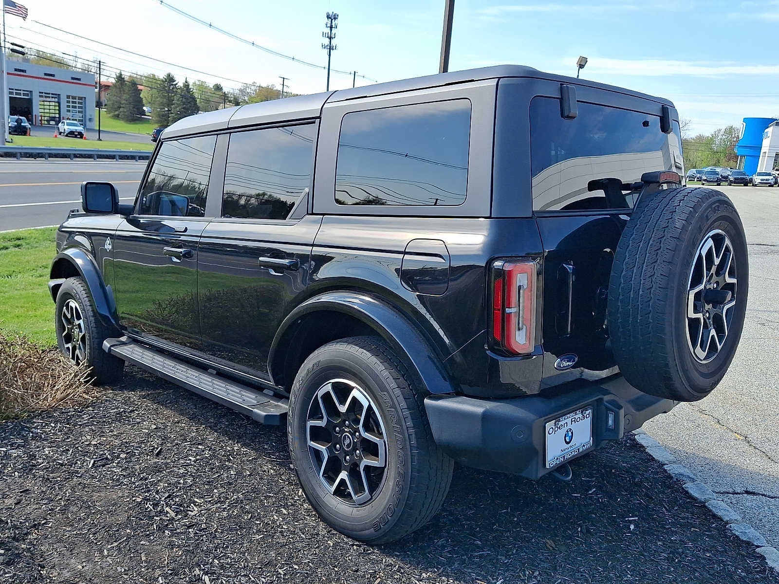 2022 Ford Bronco Outer Banks 4 Door Advanced 4x4