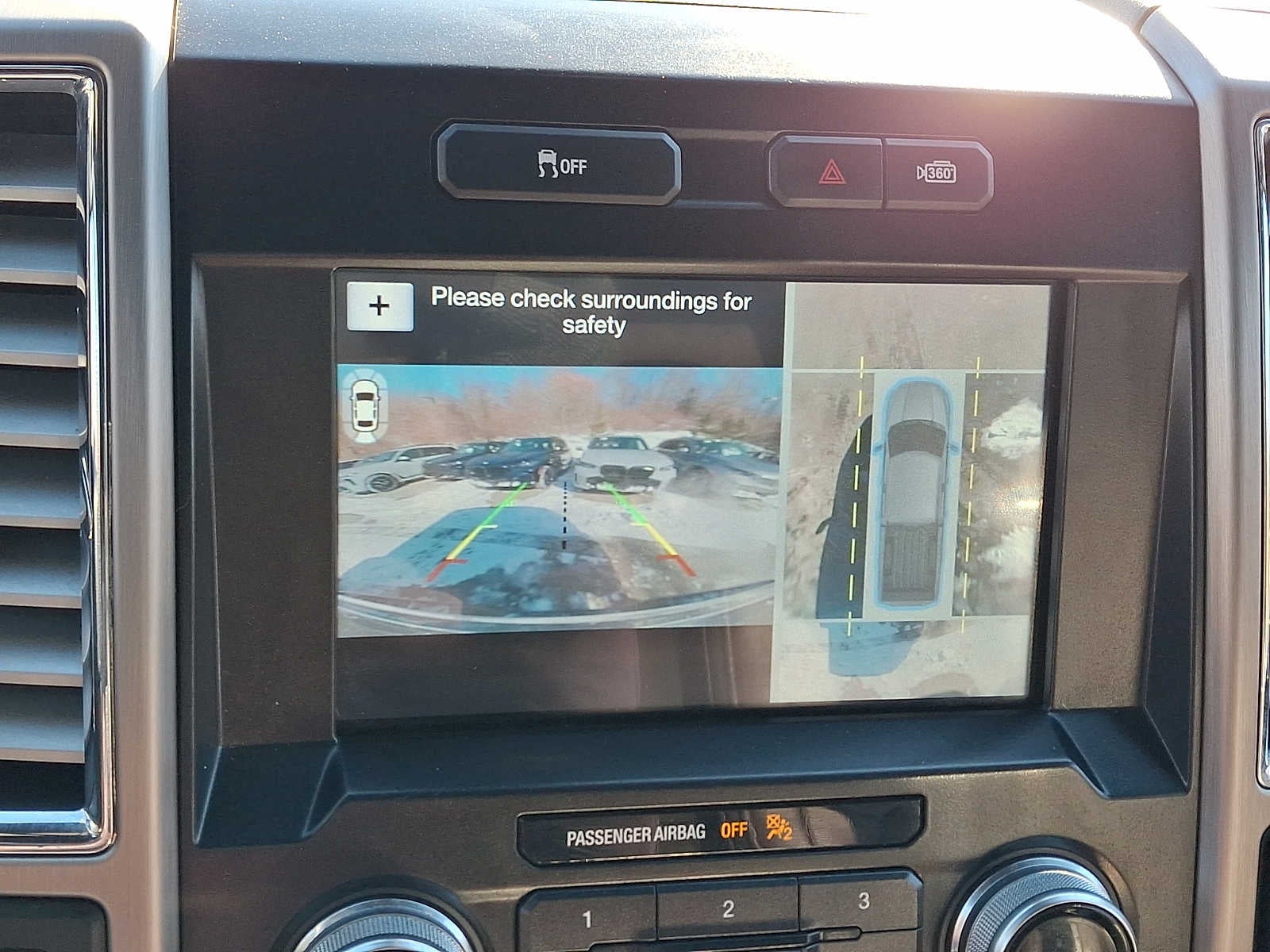 2016 Ford F-150 4WD SuperCrew 145 Platinum