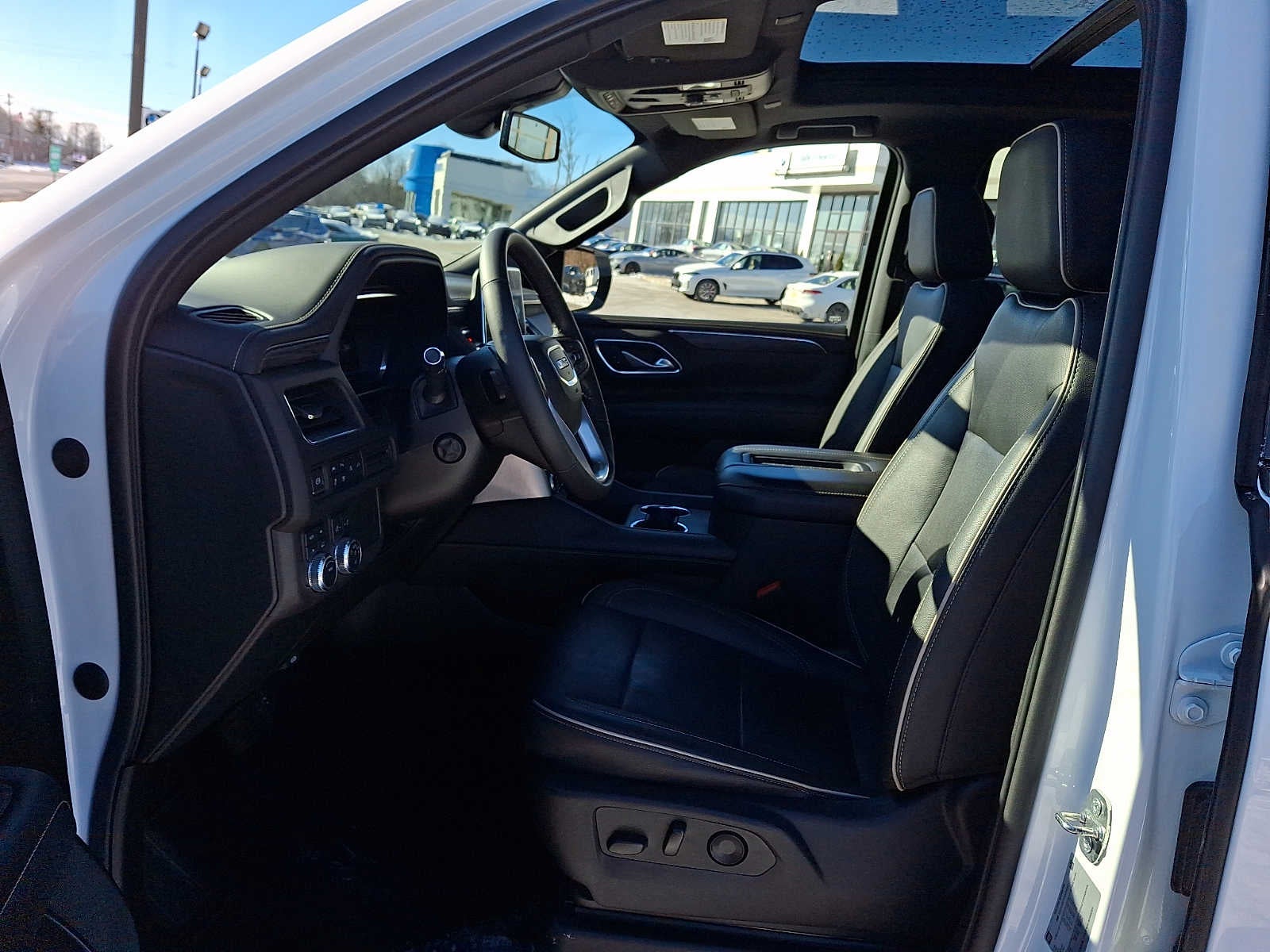 2022 GMC Yukon 4WD 4dr SLT