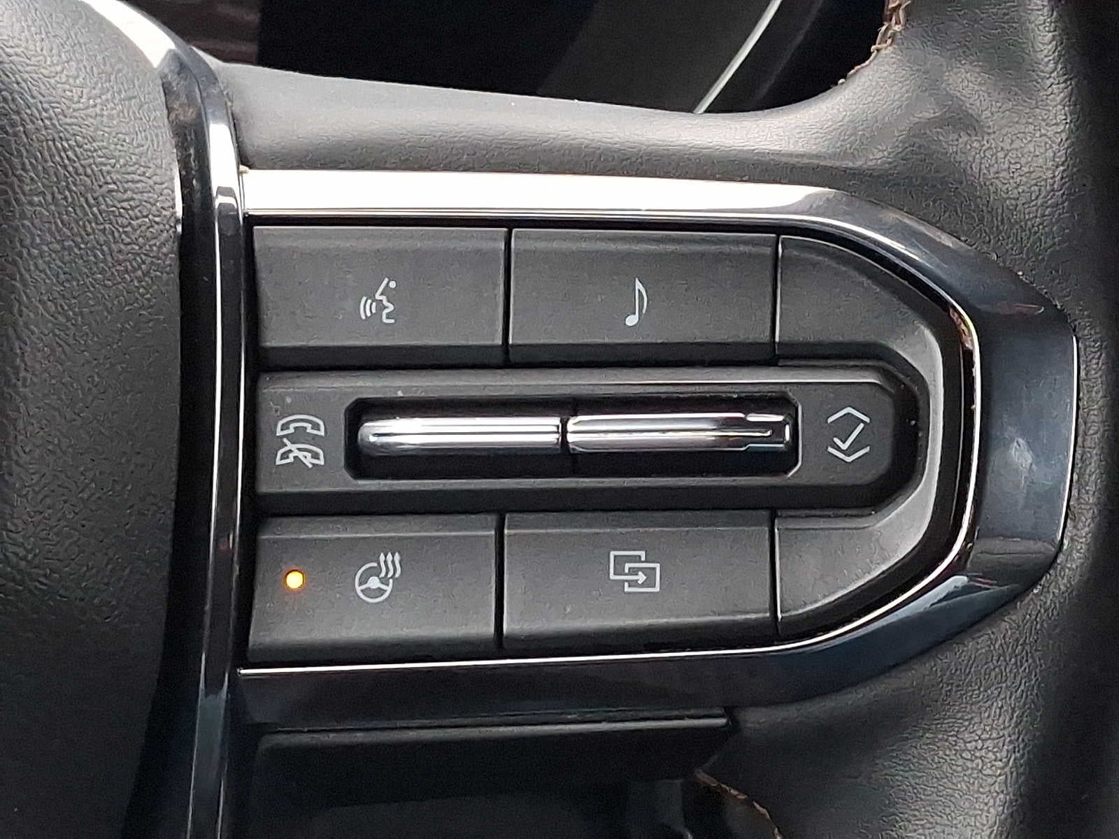 2023 GMC Canyon 4WD Crew Cab AT4