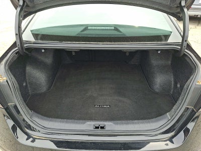 2024 Nissan Altima 2.5 SV Sedan