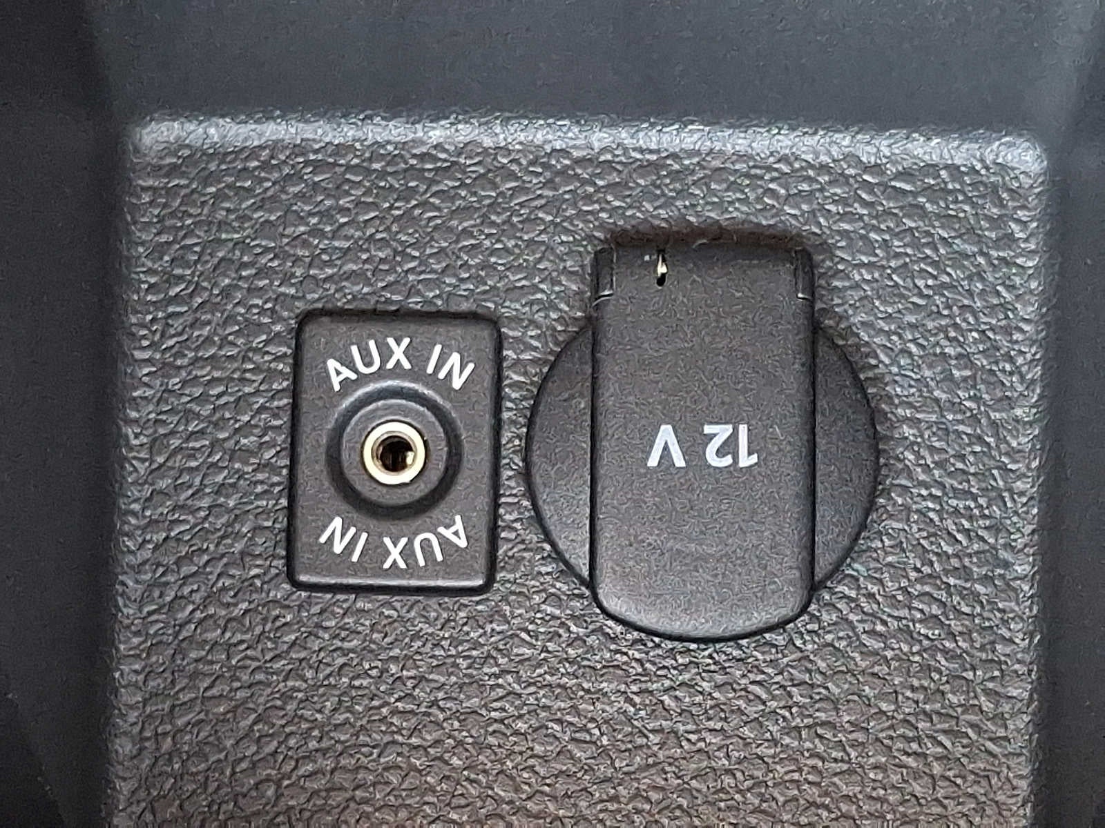 2015 Volkswagen Passat 4dr Sdn 1.8T Auto S PZEV
