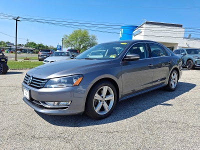 2015 Volkswagen Passat 4dr Sdn 1.8T Auto S PZEV