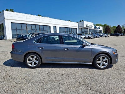2015 Volkswagen Passat 4dr Sdn 1.8T Auto S PZEV