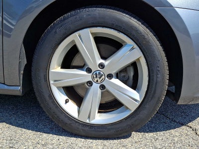 2015 Volkswagen Passat 4dr Sdn 1.8T Auto S PZEV