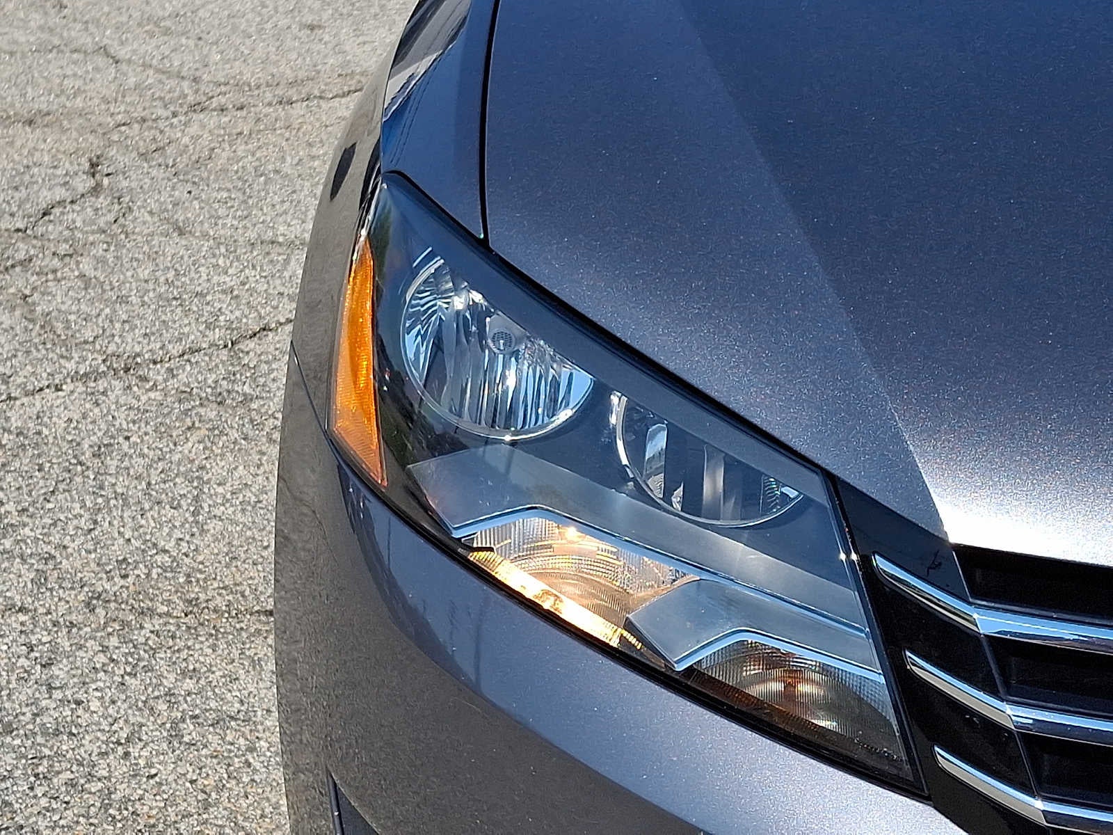 2015 Volkswagen Passat 4dr Sdn 1.8T Auto S PZEV