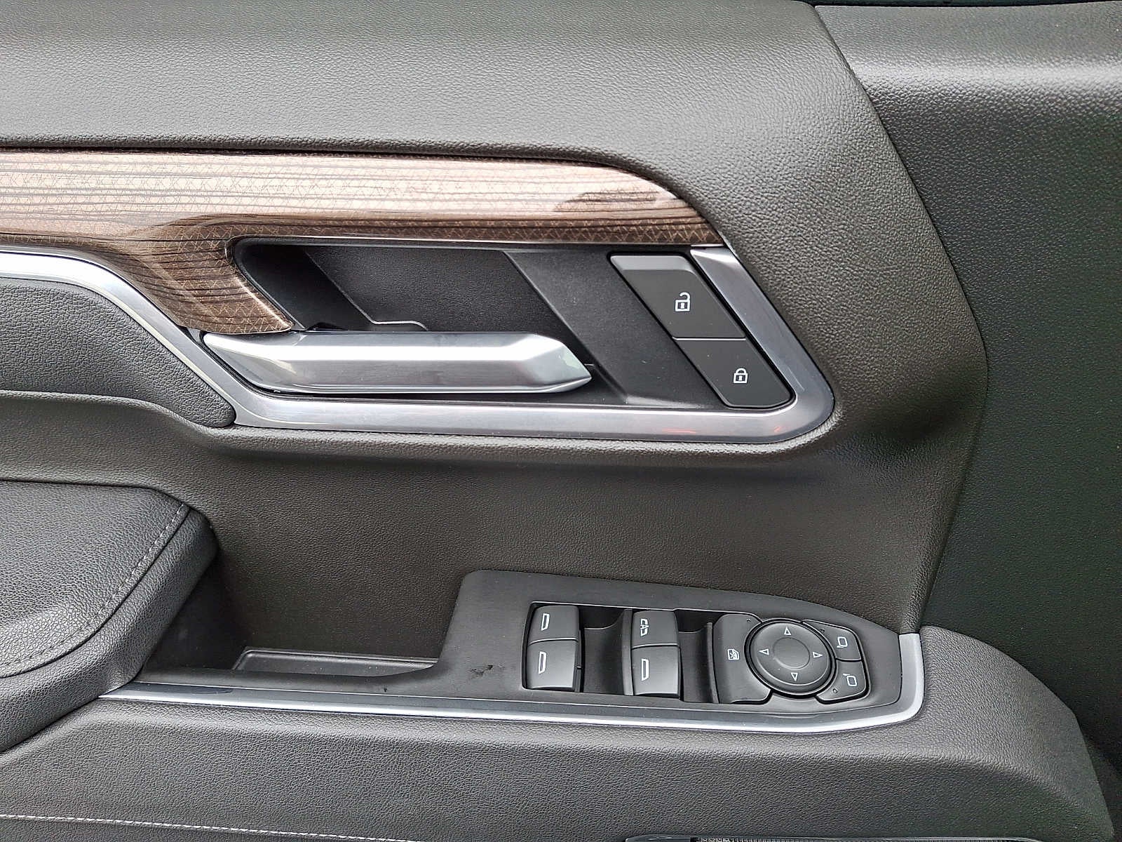 2025 Chevrolet Silverado 1500 4WD Crew Cab 147 RST