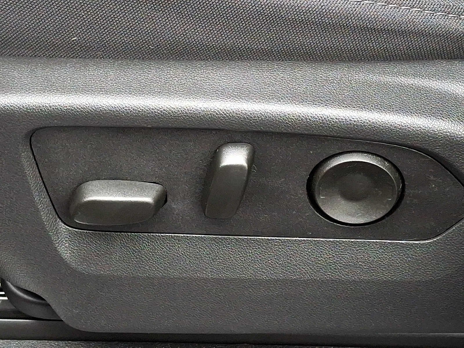 2025 Chevrolet Silverado 1500 4WD Crew Cab 147 RST