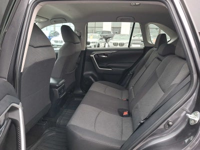 2020 Toyota RAV4 XLE FWD