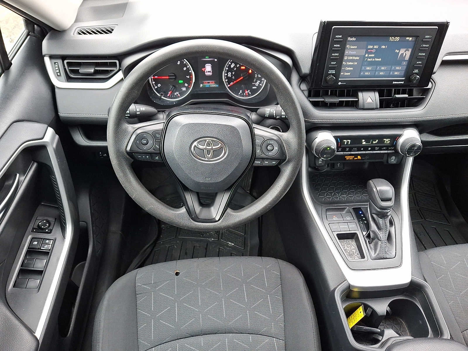 2020 Toyota RAV4 XLE FWD