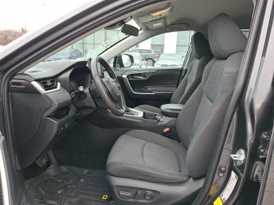 2020 Toyota RAV4 XLE FWD