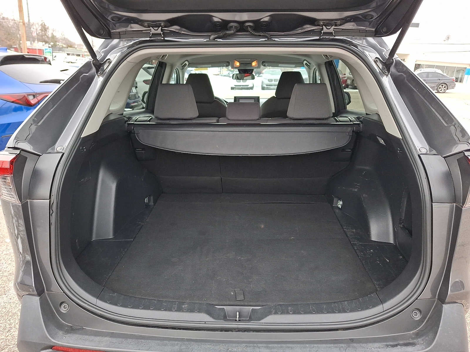 2020 Toyota RAV4 XLE FWD