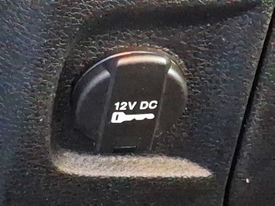 2017 RAM 1500 Express 4x4 Crew Cab 57 Box