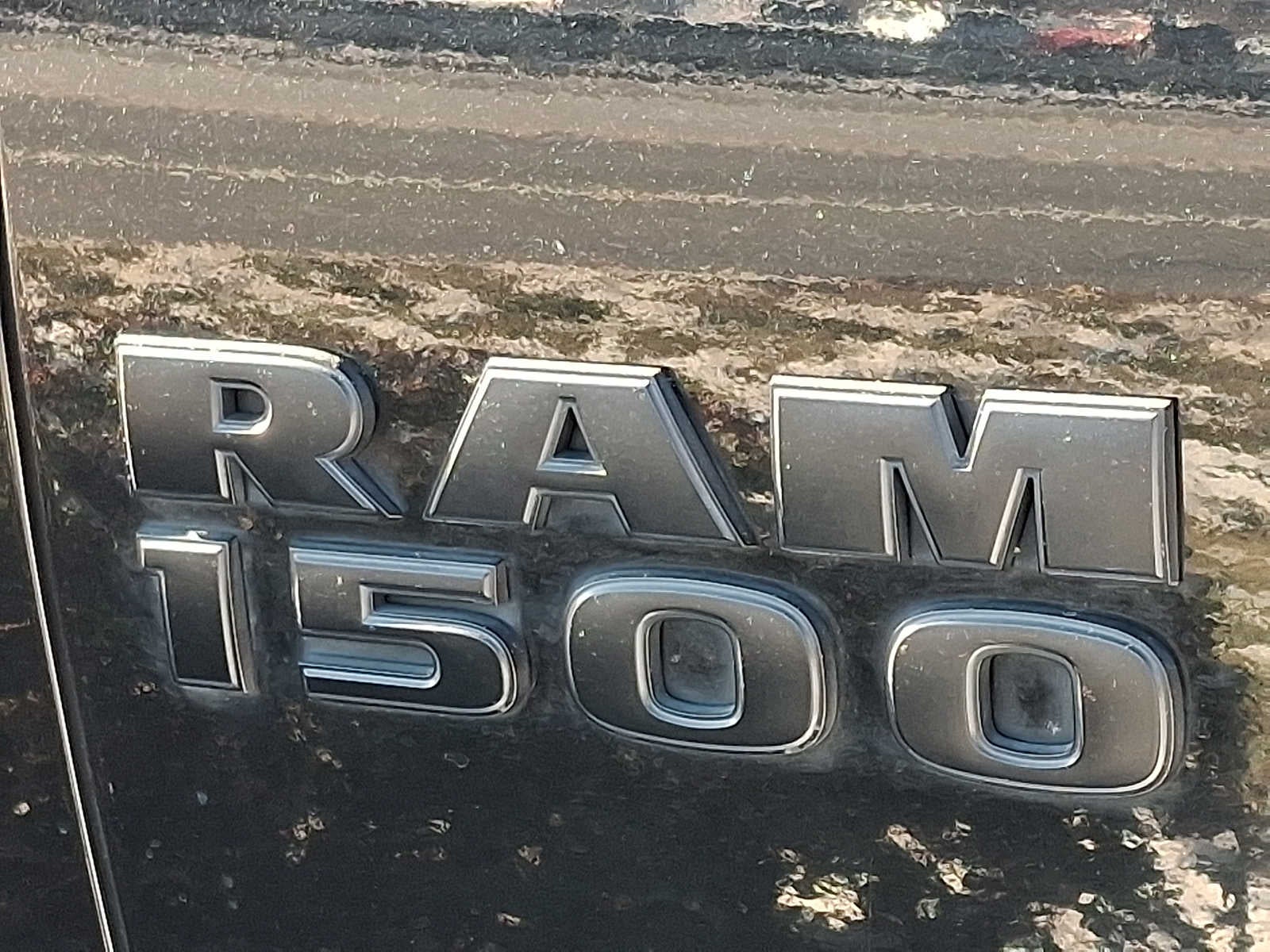 2017 RAM 1500 Express 4x4 Crew Cab 57 Box