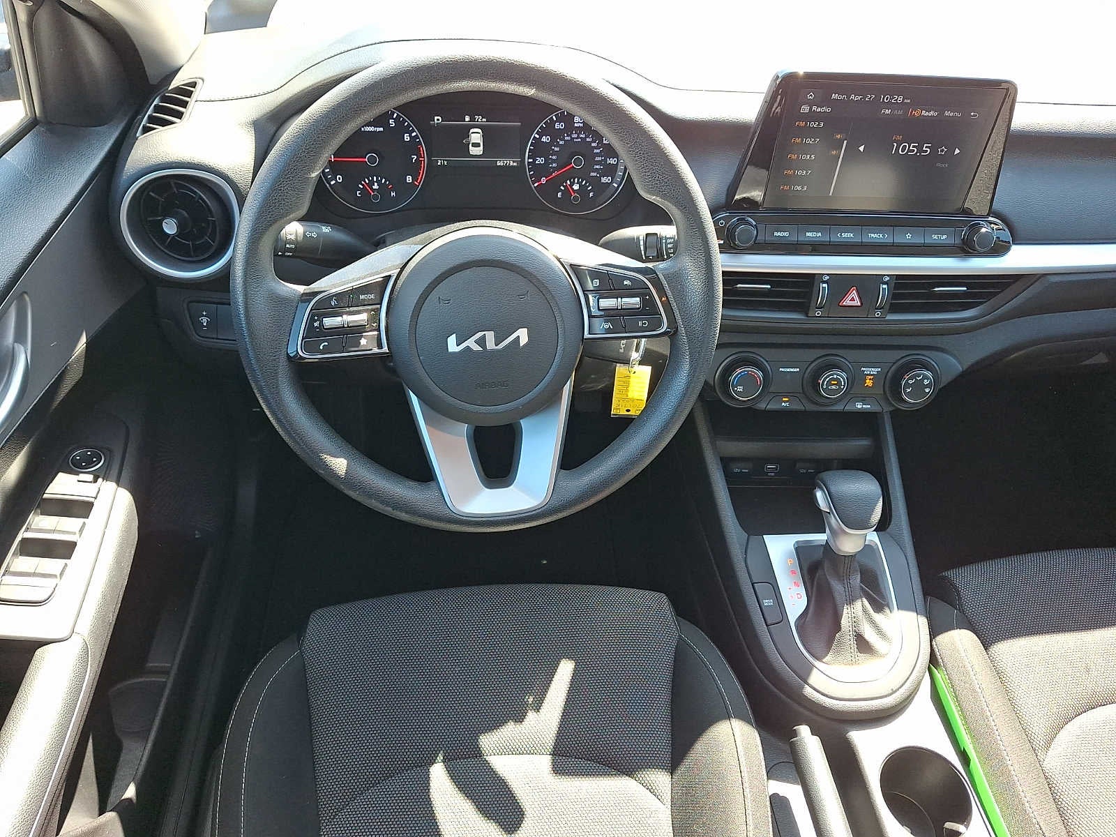 2023 Kia Forte LXS IVT