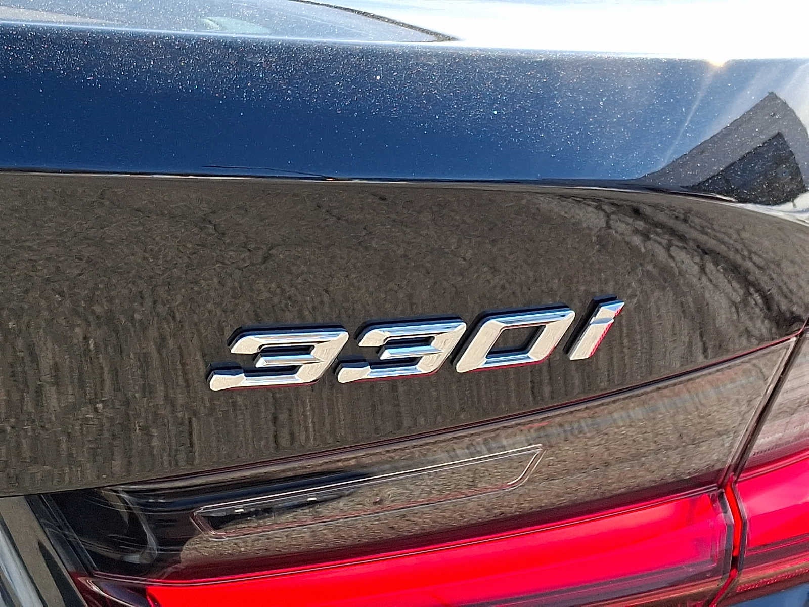 2025 BMW 3 Series 330i xDrive Sedan