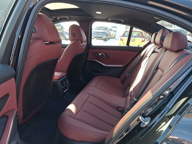 2025 BMW 3 Series 330i xDrive Sedan