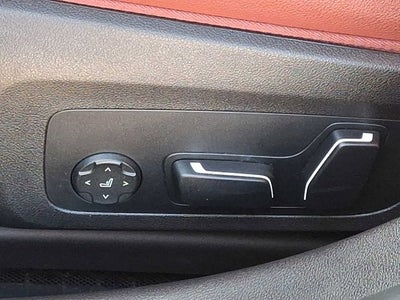 2025 BMW 3 Series 330i xDrive Sedan