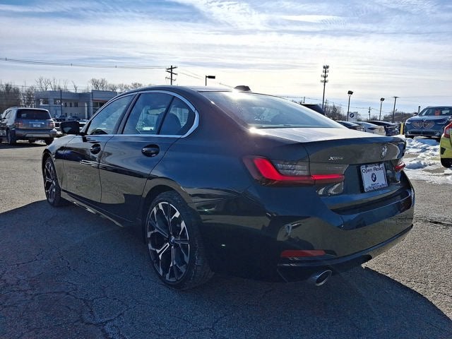 2025 BMW 3 Series 330i xDrive Sedan