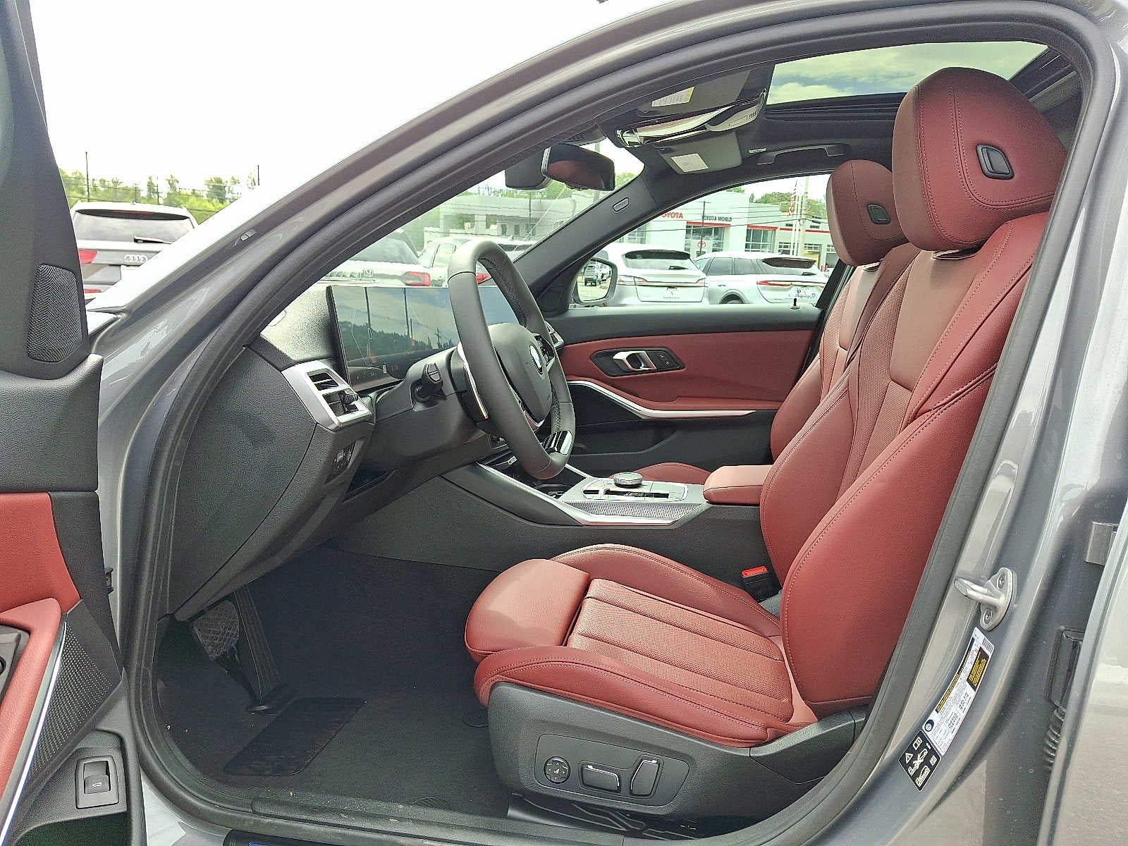 2025 BMW 3 Series 330i xDrive Sedan