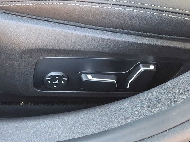 2026 BMW 3 Series 330i NA xDrive Sedan