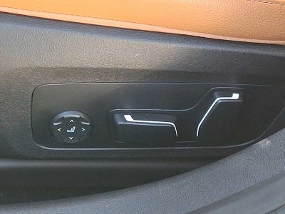 2025 BMW 3 Series 330i xDrive Sedan