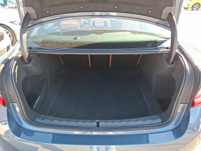 2025 BMW 3 Series 330i xDrive Sedan