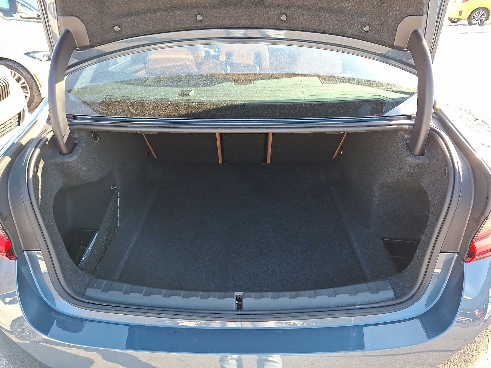 2025 BMW 3 Series 330i xDrive Sedan