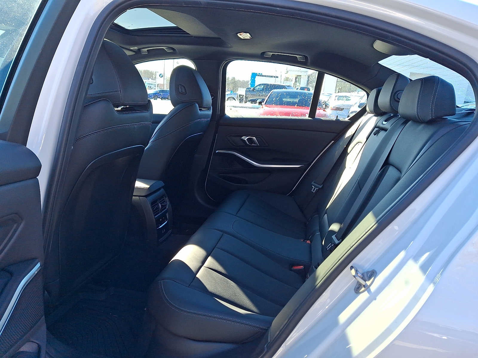 2025 BMW 3 Series 330i xDrive Sedan