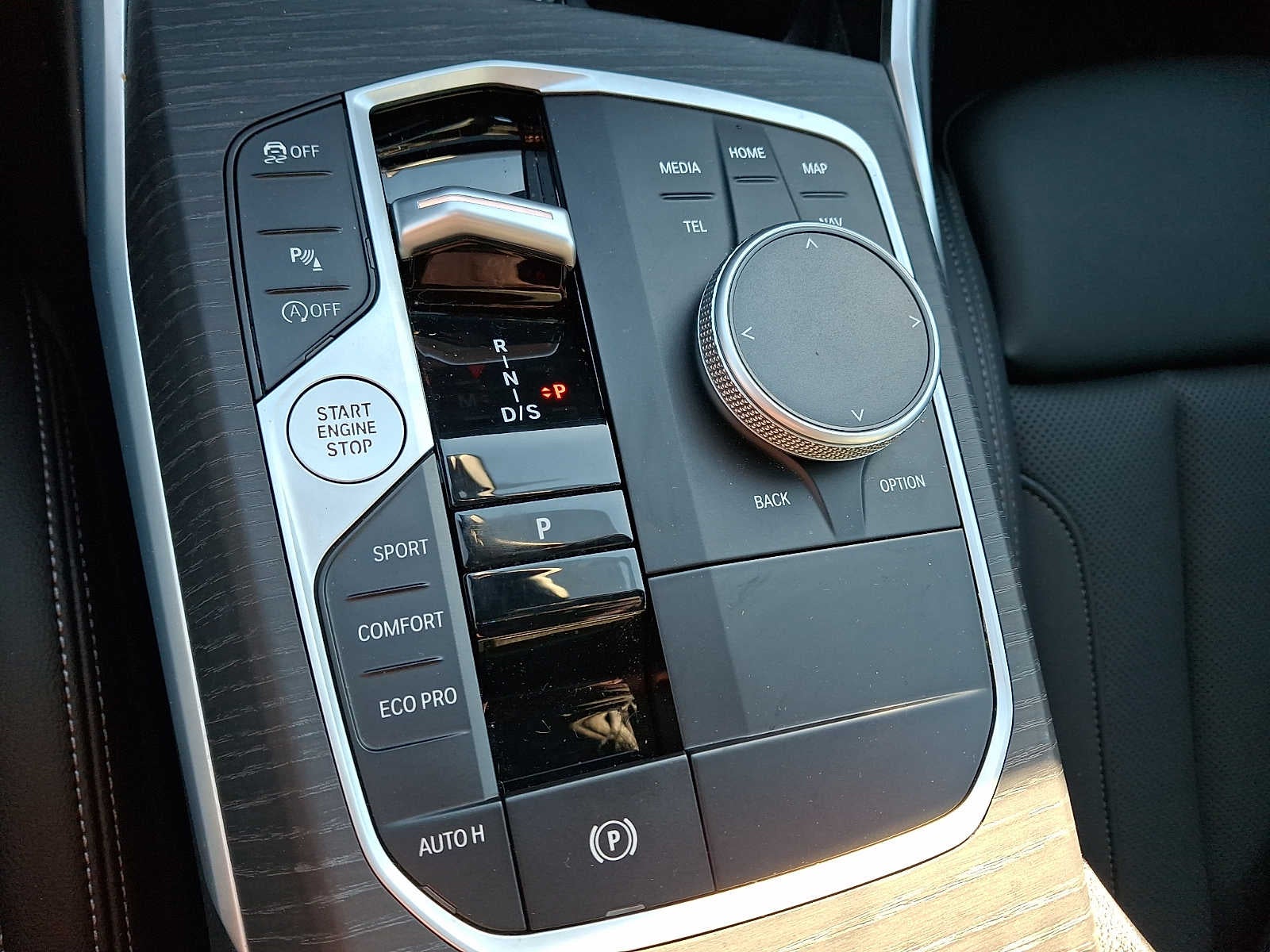 2025 BMW 3 Series 330i xDrive Sedan