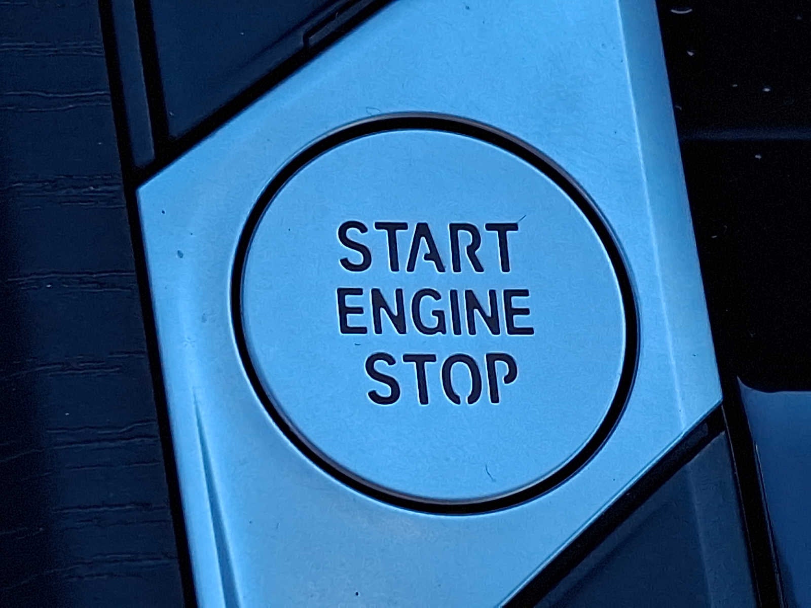 2025 BMW 3 Series 330i xDrive Sedan