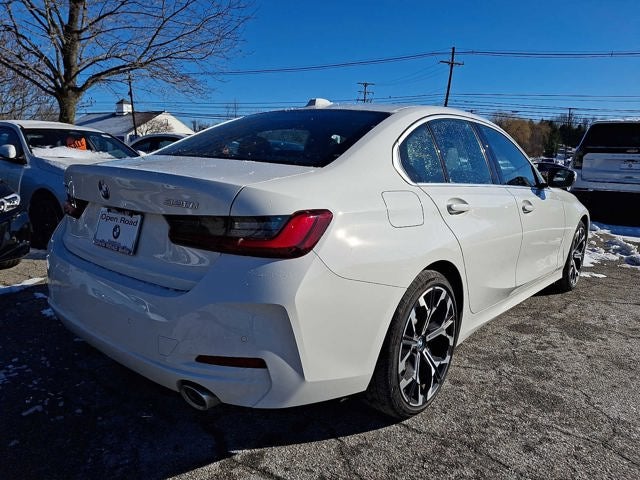 2025 BMW 3 Series 330i xDrive Sedan