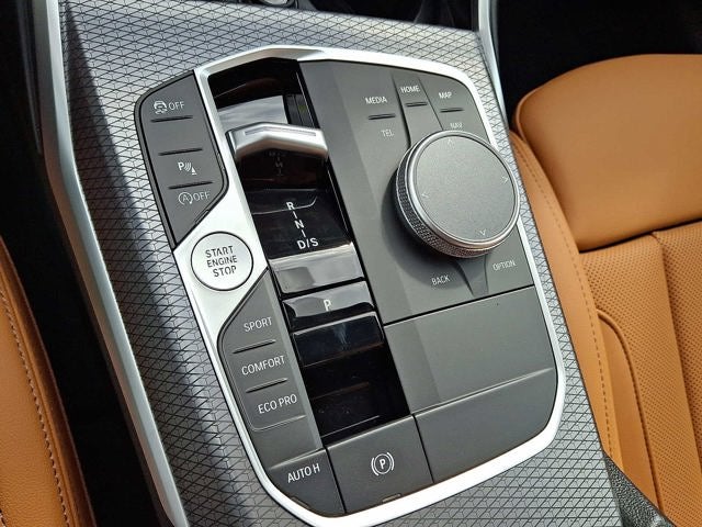 2025 BMW 3 Series 330i xDrive Sedan