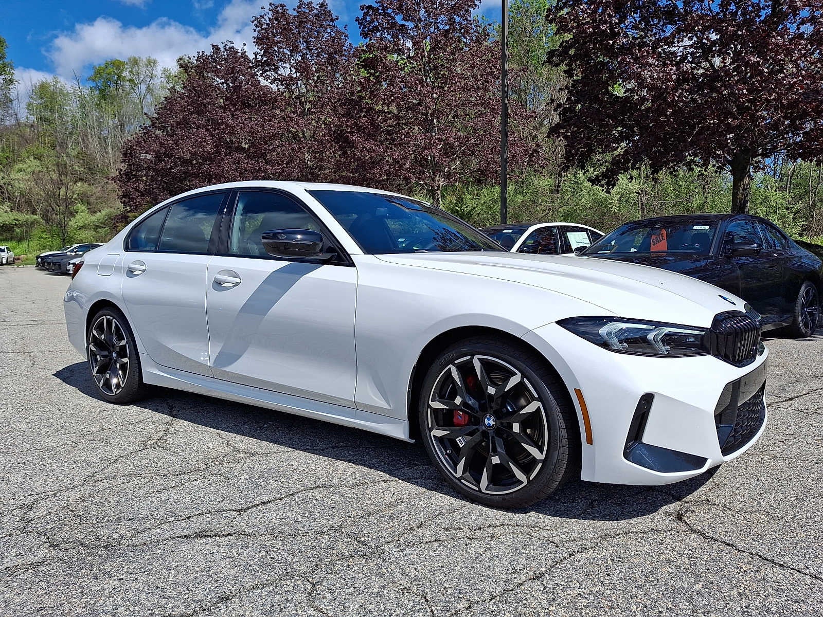 2026 BMW 3 Series 330i xDrive Sedan's photo