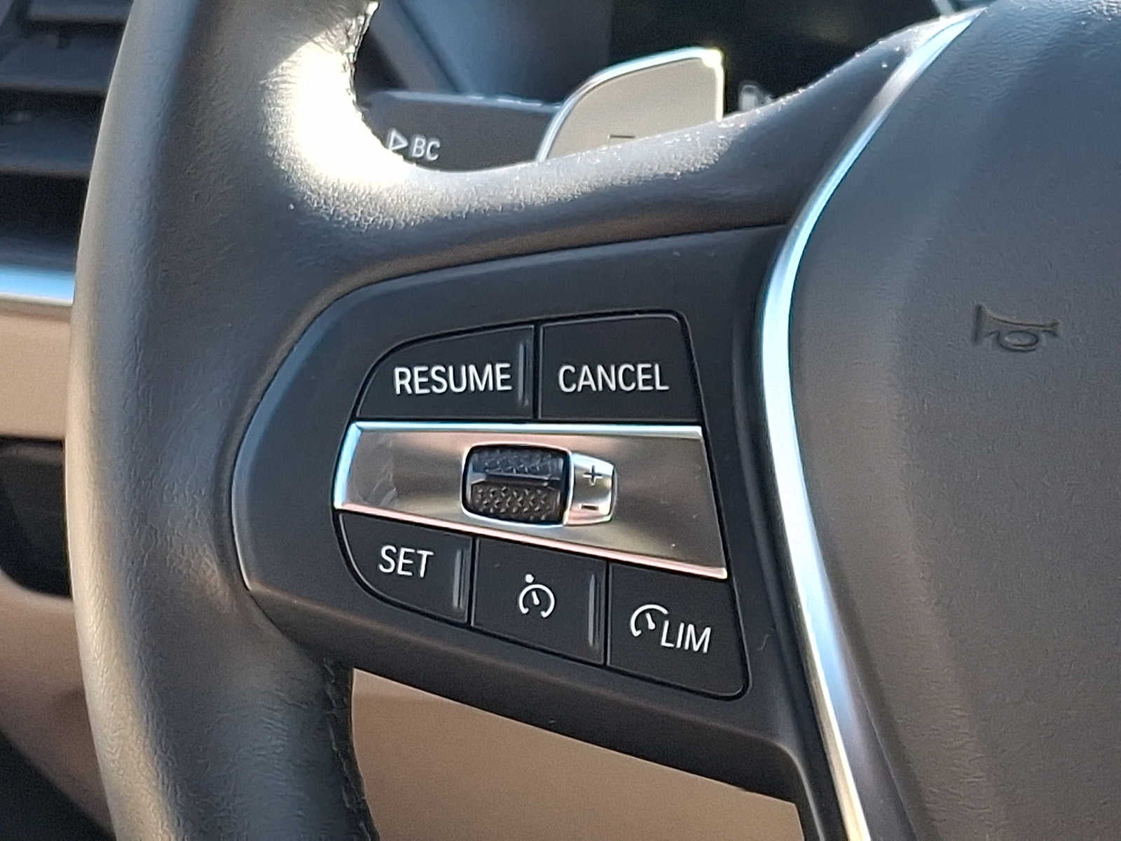 2023 BMW 3 Series 330i xDrive Sedan