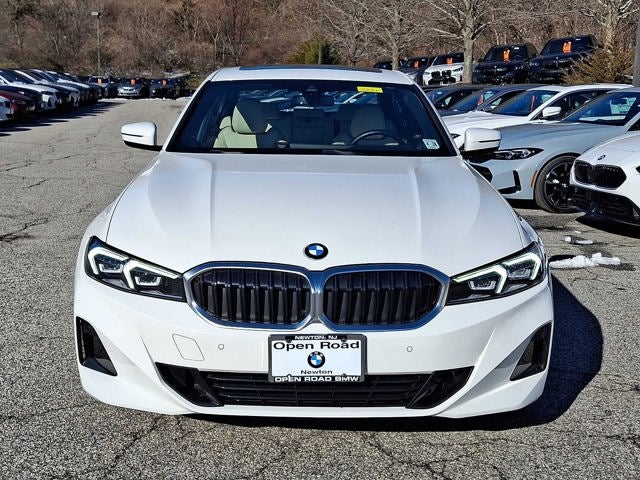 2023 BMW 3 Series 330i xDrive Sedan